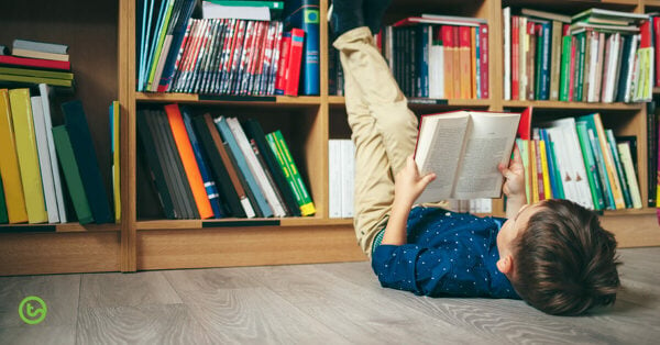 Go to 15 Books for Motivating Readers Who "Hate To Read" blog